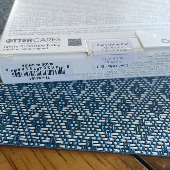 Ultra slim otter box iPhone 15, 14,13 case - Picture 5 of 5